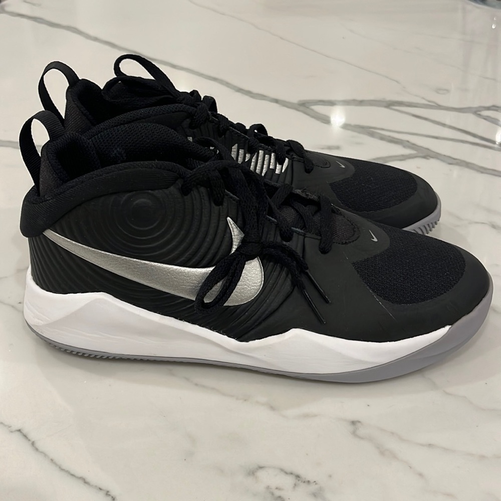 Brand new black and silver Nike boys high top sneakers size 6.5